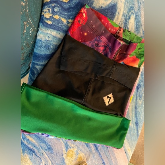 🐈‍⬛CoolFeline Or🙀BADDKittyVibes Pre-Loved Stretchy Shorts Sz-M/L Kids or XS Jrs. - Picture 6 of 16